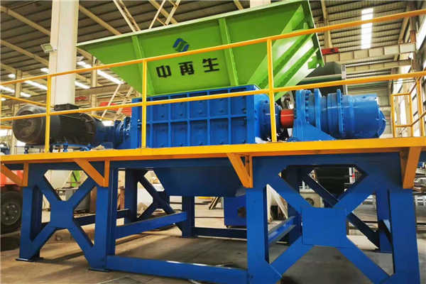 金屬撕碎機的軸承與刀具的定期維護是很重要